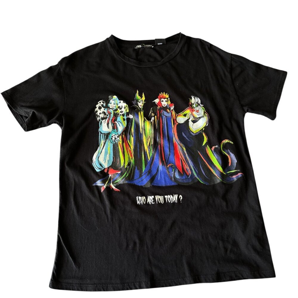 🔥 4 for $20 DEAL 🔥Zara x Disney Villains Black Graphic Tee Size S